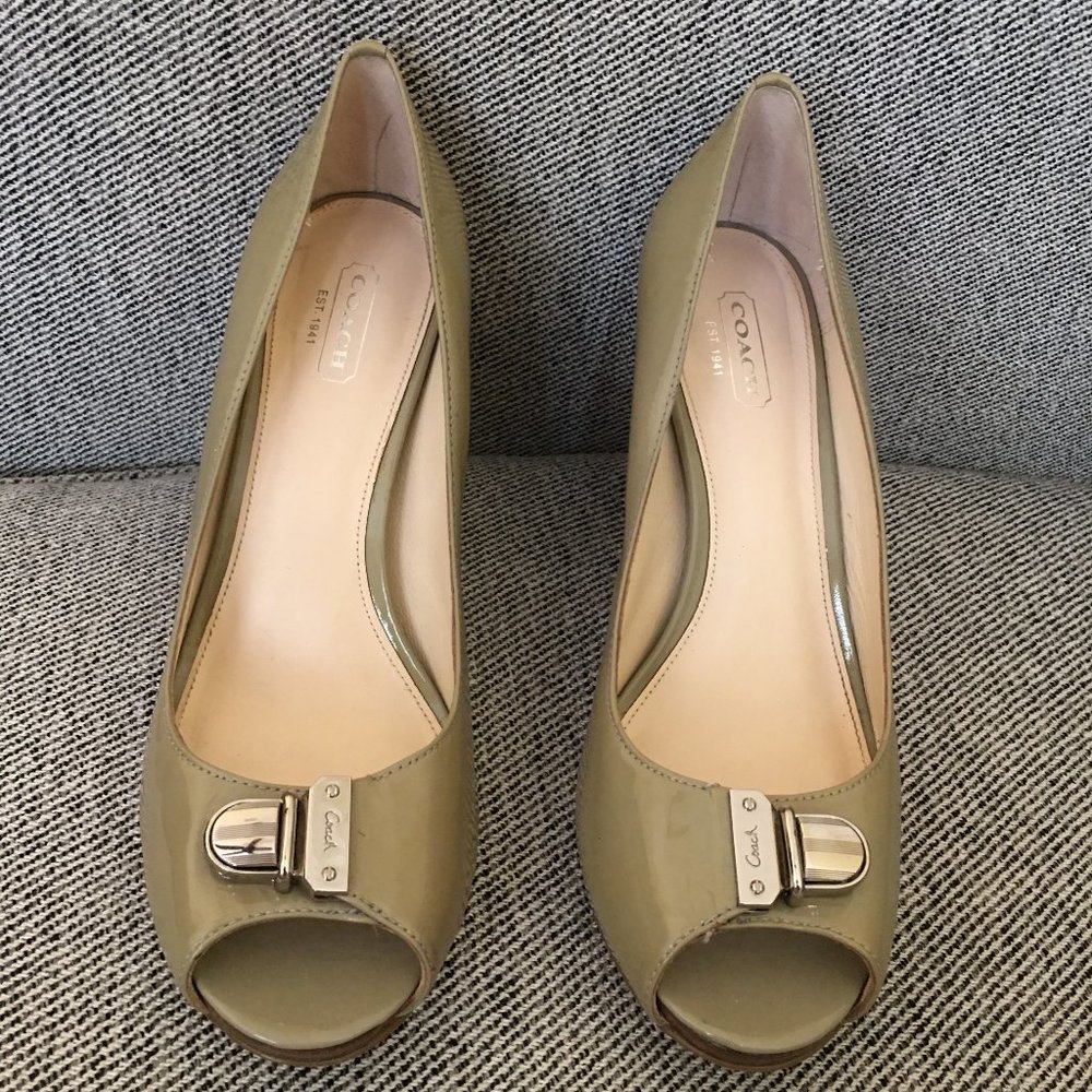 Coach Helaine Taupe Peep Toe Pumps, Size 8